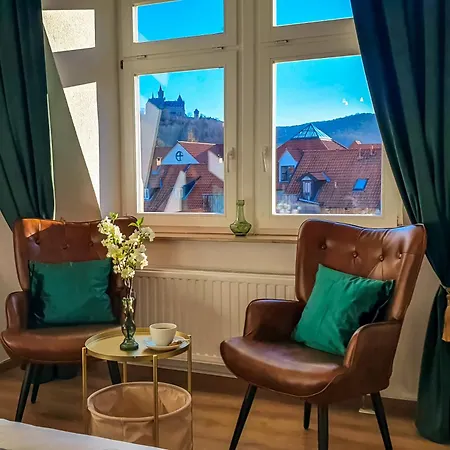 Villa Premium Gruppen-apartments In Gruenderzeit-villa Mit Schlossblick Und Parkplatz 16 Gaeste Wernigerode